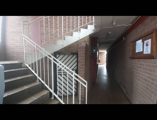 1 BEDROOM APARTMENT FOR SALE IN EDLEEN